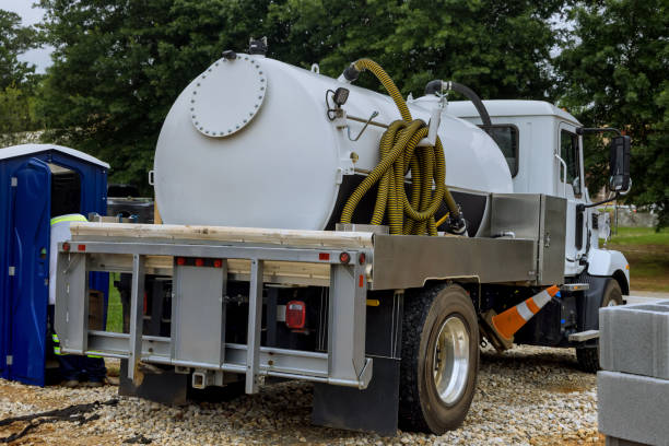 Best Construction site porta potty rental  in Tonka Bay, MN